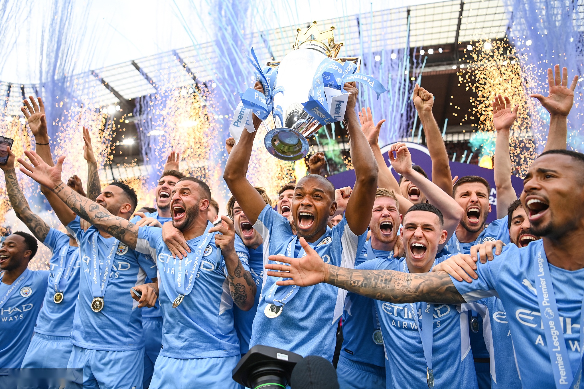 的联赛中展 的联赛中展