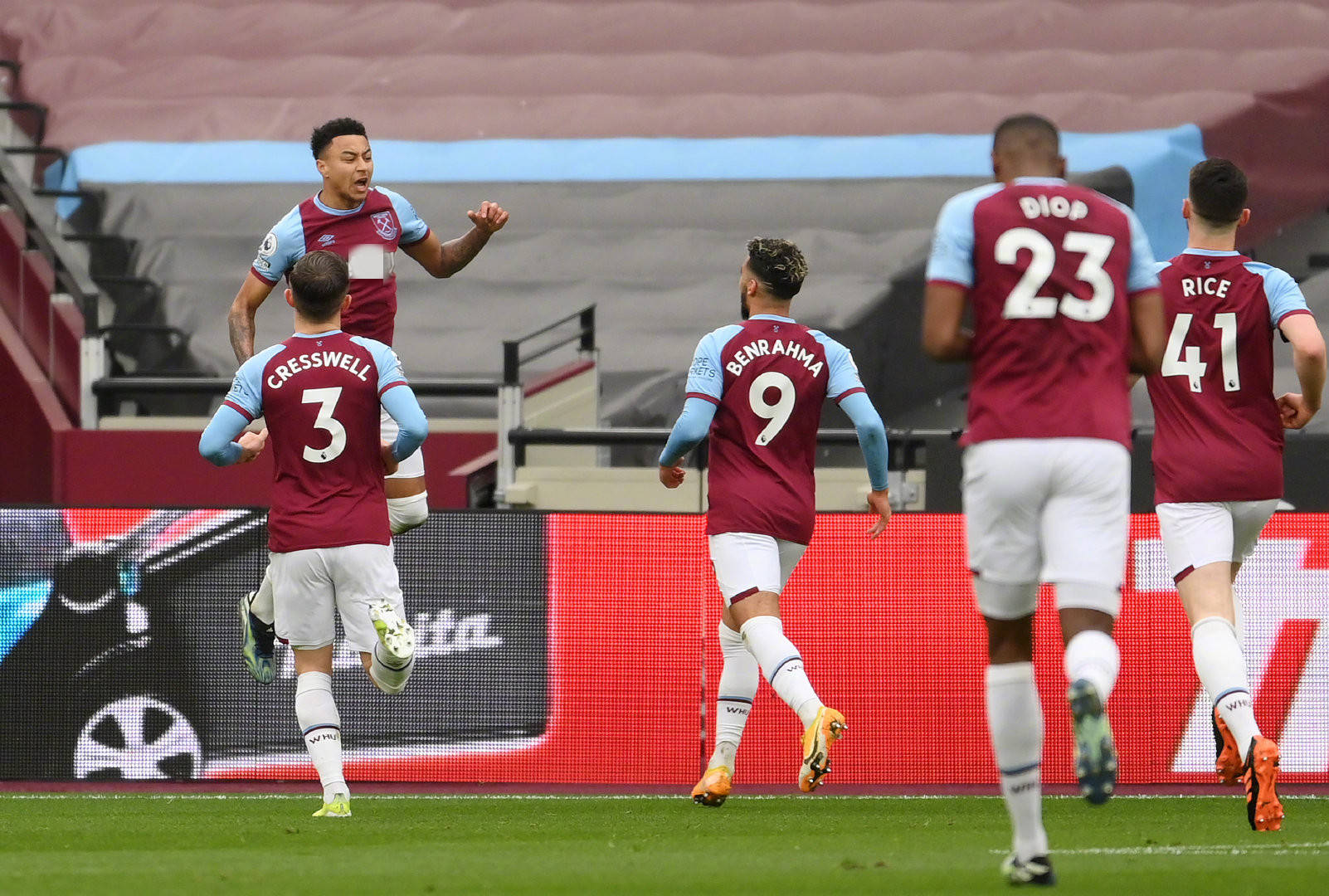 个赛季中的 个赛季中的